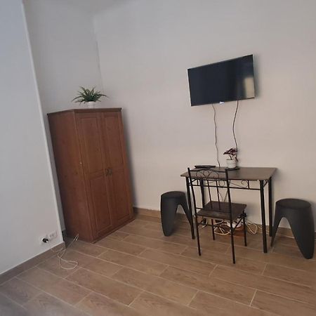 Studio Au Coeur Du Vieux Port Marseille Luaran gambar
