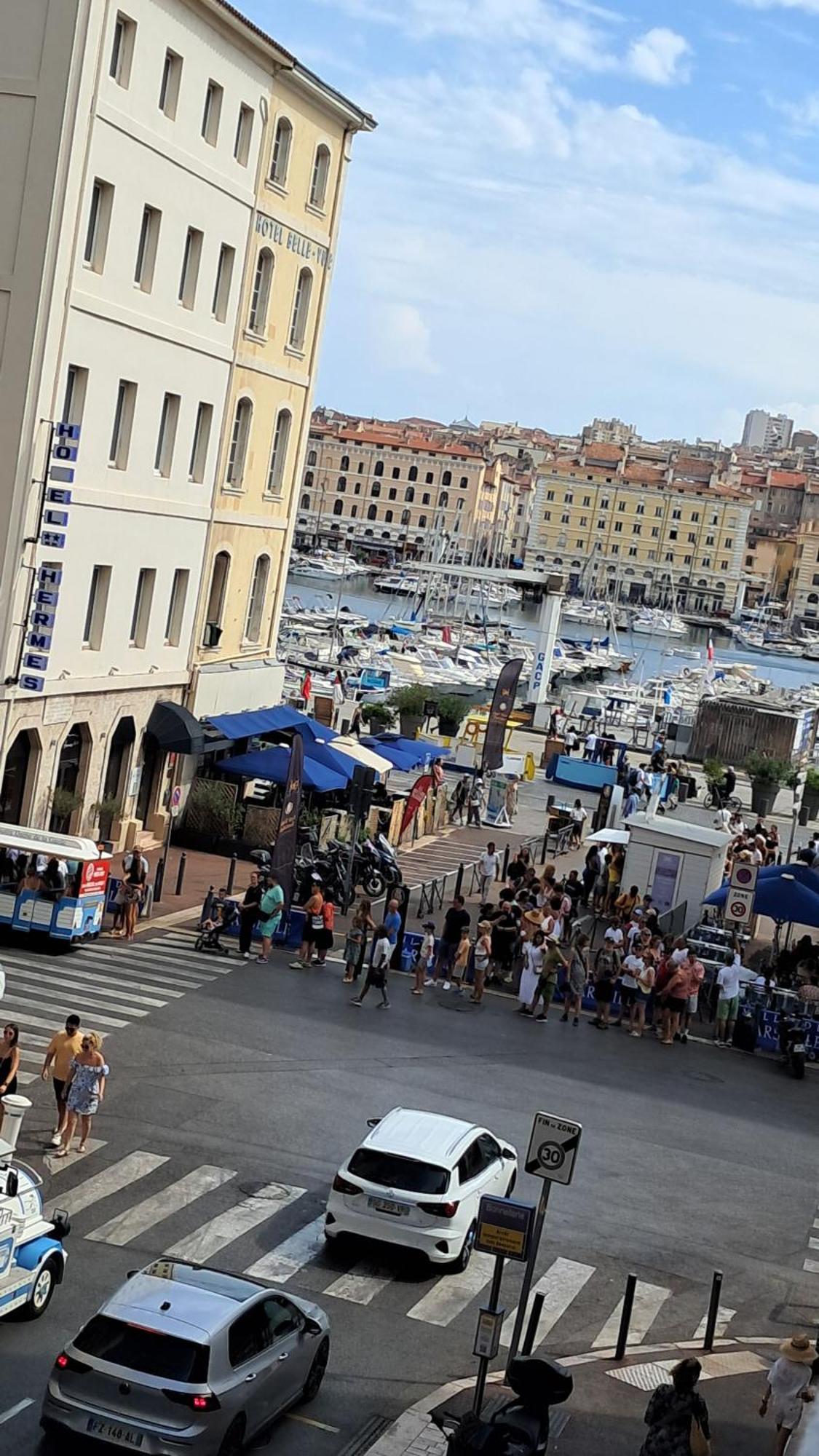Studio Au Coeur Du Vieux Port Marseille Luaran gambar